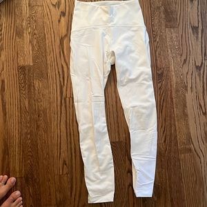 White lulu lemon leggings